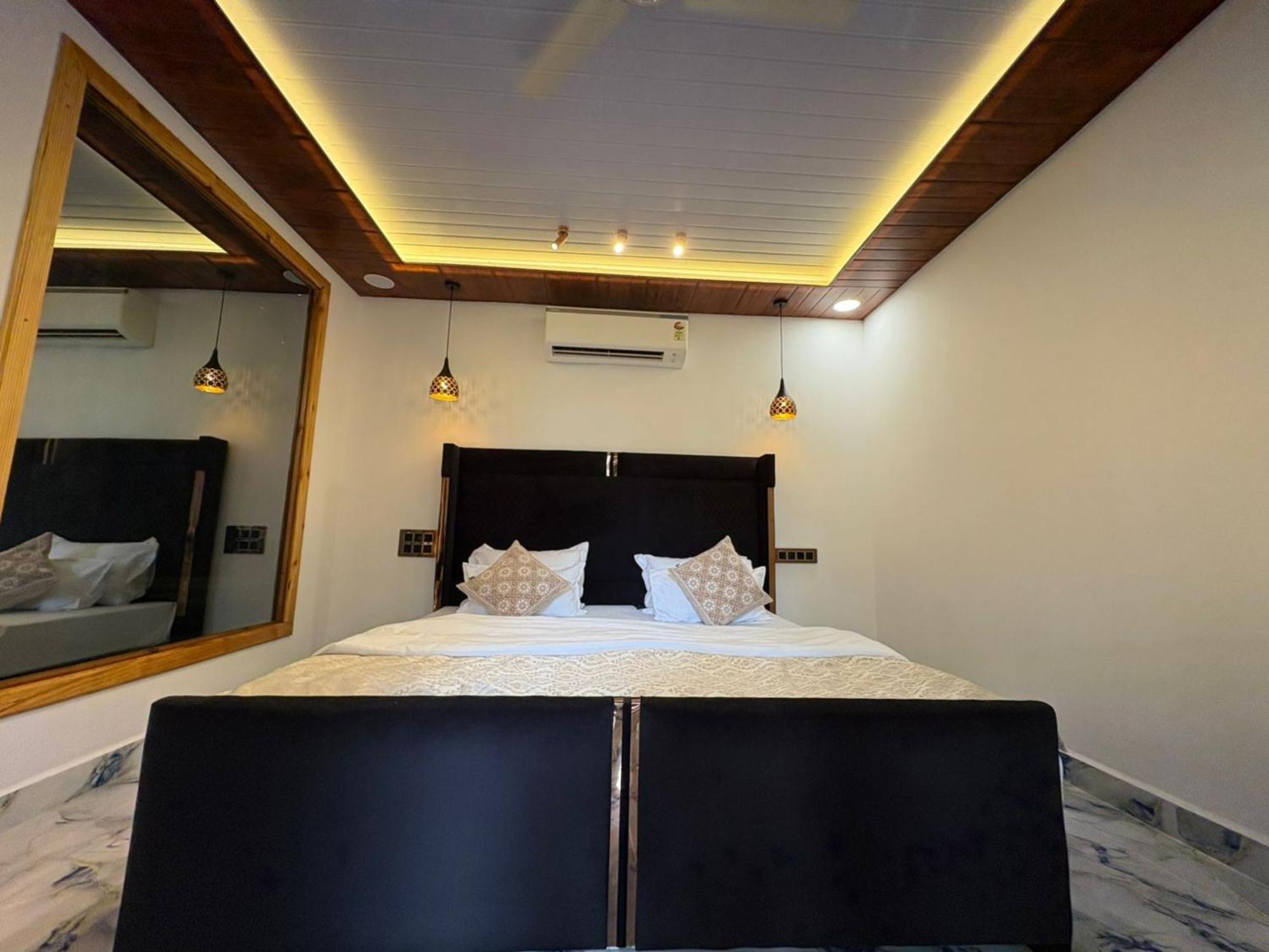 The Charming Nights Hotel Palolem Exterior foto
